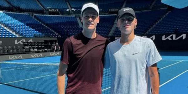 Kyrgios fuori di testa, nuovo attacco a Sinner! Ma stavolta Jannik reagisce