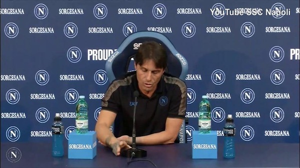 Conte su Kvara: "Non ho pensato al suo sostituto"