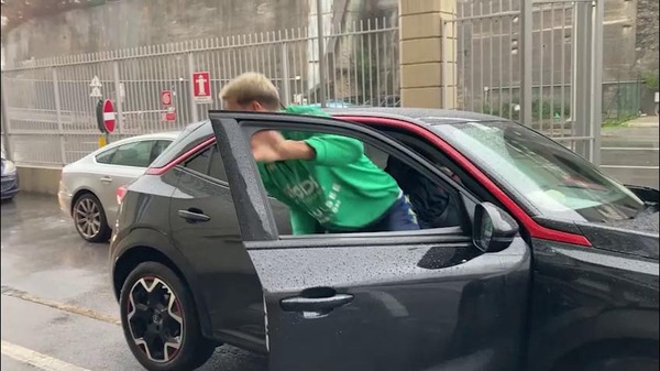 Genoa, Siegrist inizia le visite mediche