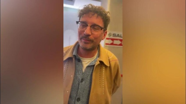 Willie Peyote e le scarpe di Sanremo: "Non riesco a non pensare un po' al Toro in ogni cosa che faccio"