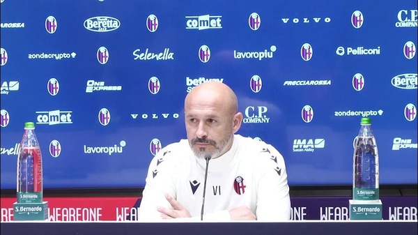 Italiano, che gufata dal giornalista! Lui reagisce...