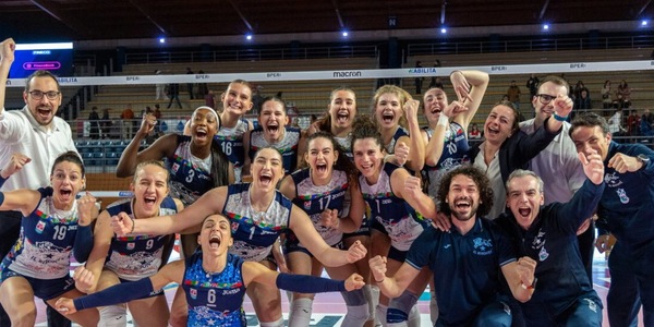 Firenze festeggia, Roma scende in A2, Milano al secondo posto