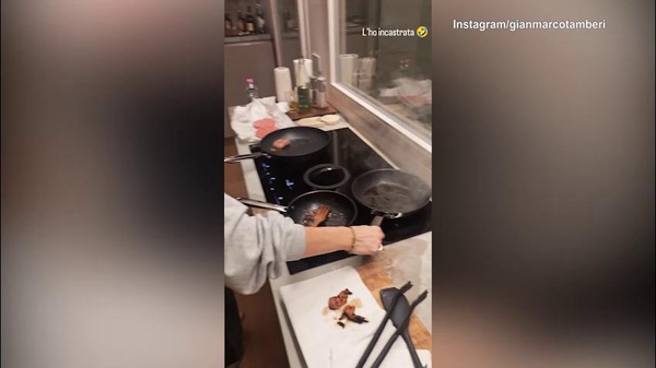Casa Tamberi, che disastro in cucina!