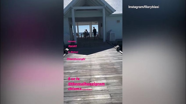 Michelle Hunziker e Ilary Blasi, divertimento alle Maldive