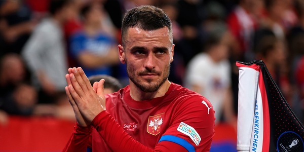 Kostic, assist Mourinho a Giuntoli: come può arrivare il tesoretto Juve