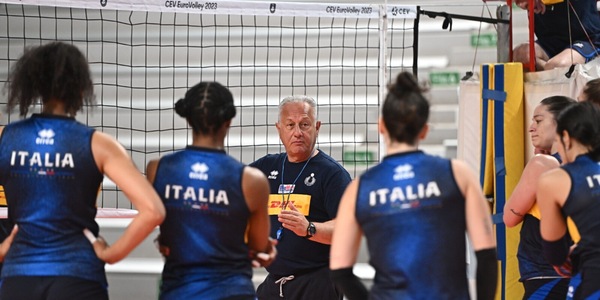 Primo collegiale della nazionale femminile al Centro Pavesi