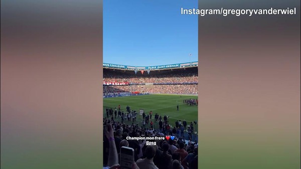 Psg campione di Francia: è grande festa in campo...