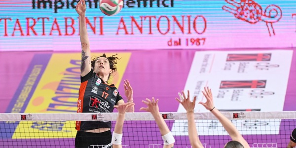 Play Off: Macerata vince Gara 3 e sfiderà Messina in finale