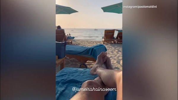 Paolo Maldini al mare a Dubai