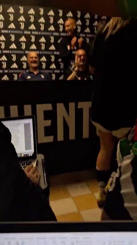 Juve, irruzione Scudetto: la conferenza di Canzi diventa così
