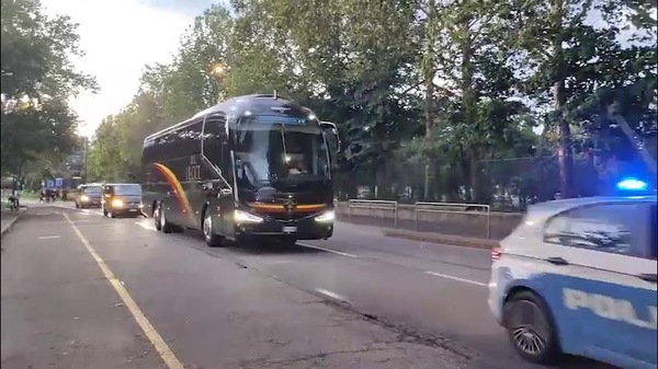 Lutto nel Lecce, rinviata la gara con l'Atalanta