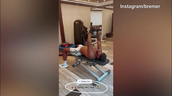 Juve, lavoro in palestra per Bremer