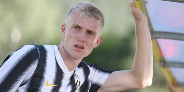 “Conte sfiniva tutti tranne me. Pirlo si arrabbiava, Vidal una macchina”