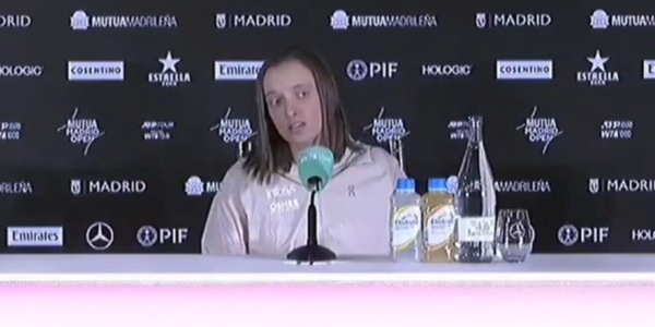 Swiatek, la risposta in conferenza fa calare il gelo: "Sono troppo stupida per rispondere"