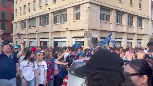 Pisa in Serie A, esplode la festa in città!
