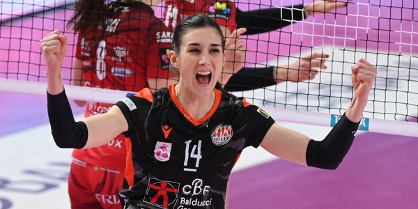 Volley Mercato: Alessia Fiesoli da Macerata a Perugia