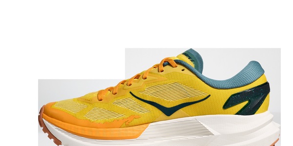 Hoka presenta la Mafate X