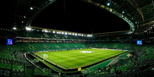 Champions League femminile, rubato e ritrovato il trofeo: la ricostruzione