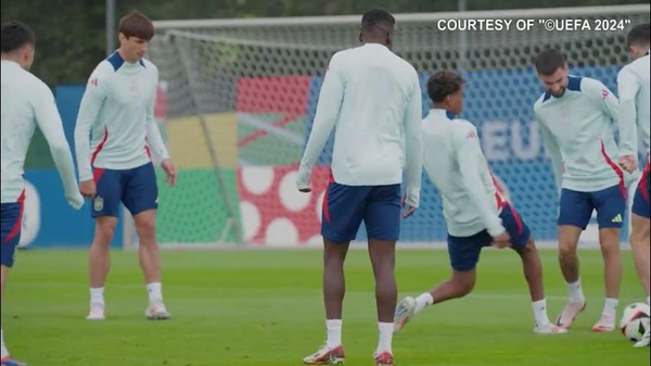 Barca, ufficiale: Yamal rinnova fino al 2031