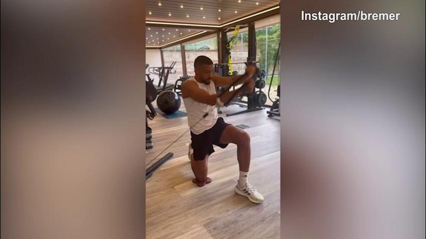 Bremer vede la luce: il difensore si allena duramente in palestra