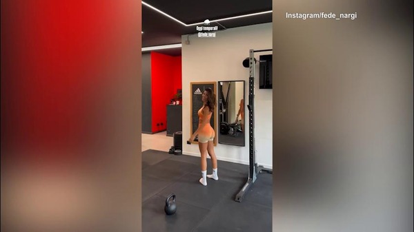 Federica Nargi scherza: "Che costanza nell'allenamento"