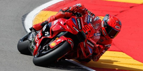 Marc Marquez fa il vuoto e si prende la Sprint di Aragon! Male Bagnaia