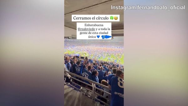 Real Oviedo, ritorno in Liga dopo 24 anni: Alonso festeggia dagli spalti