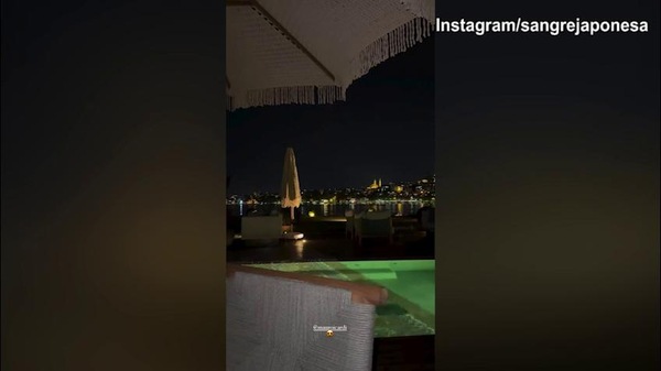 Mauro Icardi e China Suarez, cena romantica a Istanbul