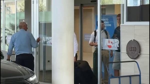 Napoli, Lucca è sbarcato a Roma