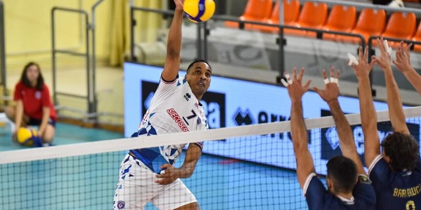Volley Mercato: Leonel Marshall giocherà a Catania