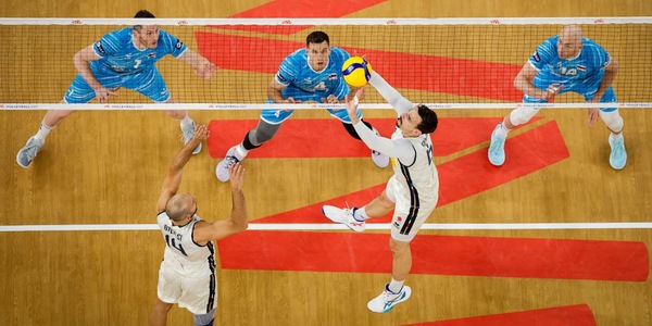 VNL: gli azzurri battono la Slovenia, il secondo posto ad un passo
