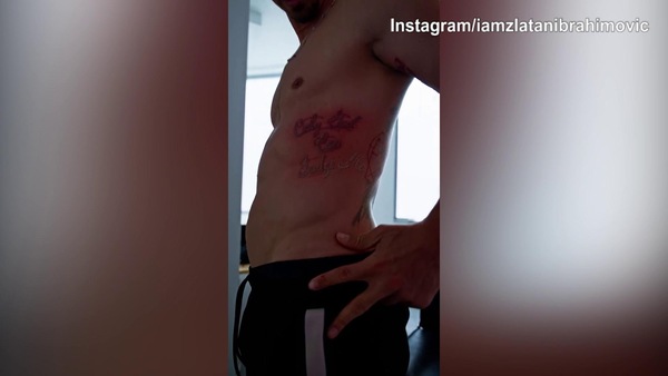 Milan, Ibra rimuove il tatuaggio: che dolore!