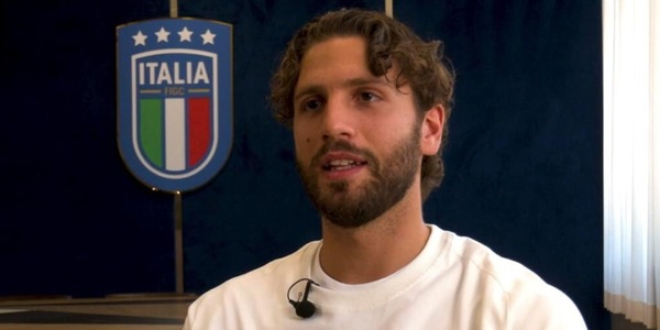"Ricordo l'errore, le lacrime e Chiellini che mi dice: Tranquillo, vinciamo". Locatelli si emoziona