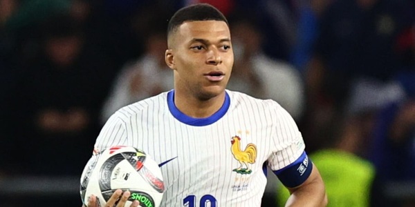 Mbappé, al Real per ora arriva solo la consacrazione del marketing: è il nuovo numero 10 del Madrid