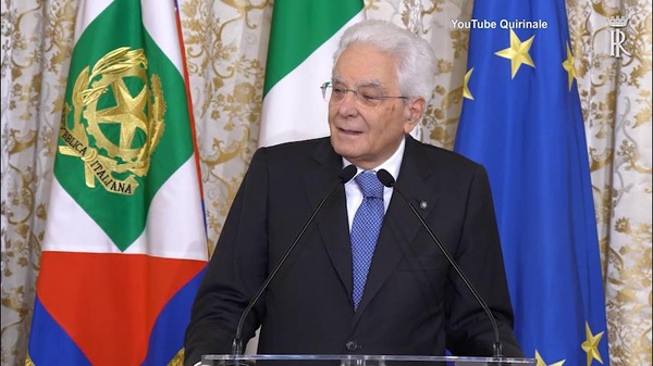 Mattarella alla Nazionale femminile: "Avete mandato un messaggio all'Italia"