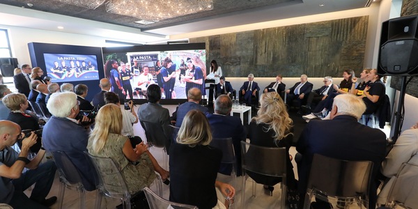 Nazionale femminile: le azzurre testimonial della campagna sulla pasta del MASAF
