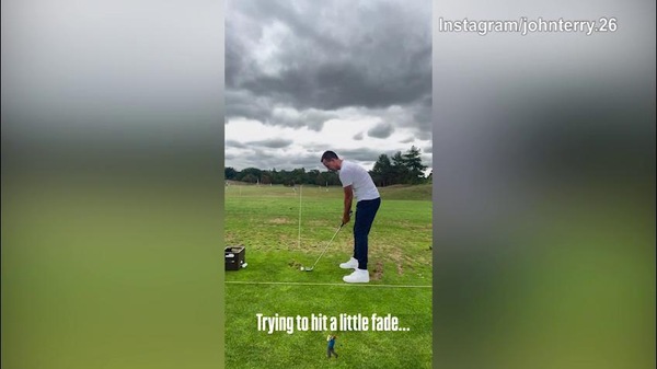 John Terry, colpi di tutto rispetto a golf!