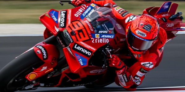 Marc Marquez fa il vuoto: sua la pole a Balaton Park! Quattro italiani alle sue spalle