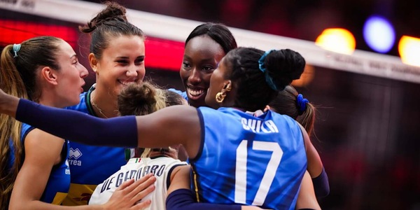 Mondiali Femminili: le azzurre sono in semifinale nessun problema con la Polonia