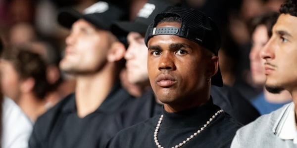"Mandato d'arresto per Douglas Costa", l'ex Juve nei guai: cosa ha deciso il Tribunale