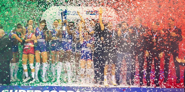 Supercoppa: E' delirio Milano, Conegliano si arrende al quinto