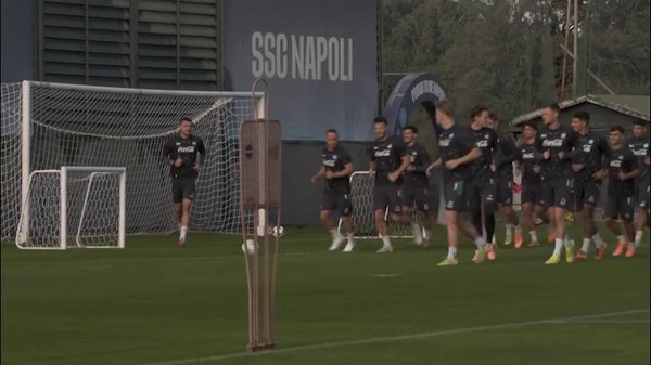 Napoli, Spinazzola e Gilmour non si allenano