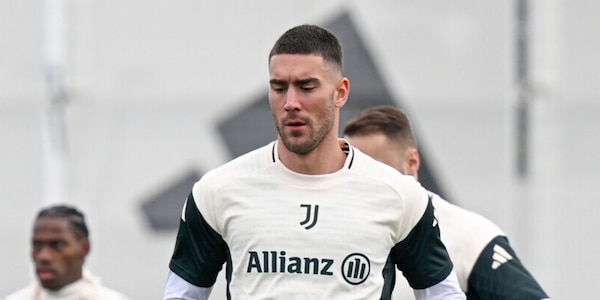 La Juve di Spalletti verso la Fiorentina: le novità su Vlahovic, Cabal e Kelly...