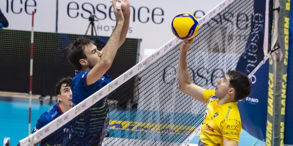 Tinet e Ravenna in testa con Brescia