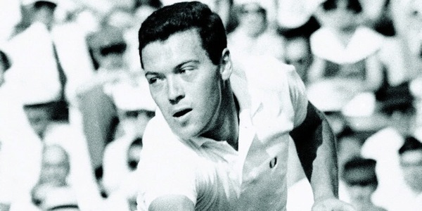 Pietrangeli schianta la leggenda Laver e le sue bistecche di leone: il trionfo a Torino