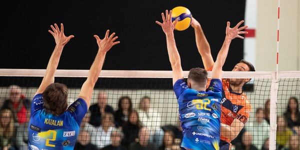 Ravenna vola, la Tinet vince il big match