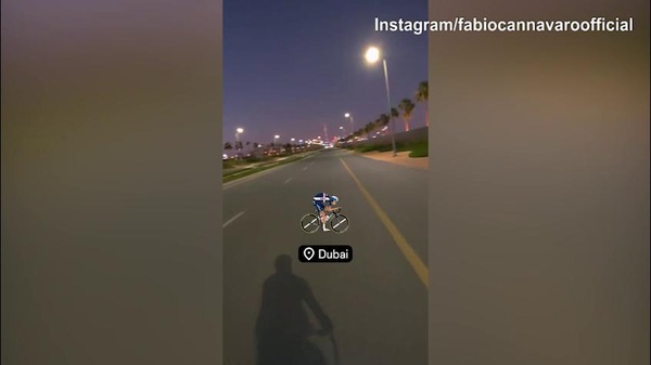 Dubai, giro in bici per Fabio Cannavaro