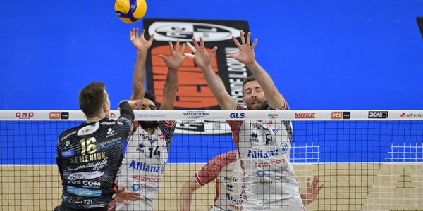Perugia batte Milano e festeggia il Mondiale con i tifosi