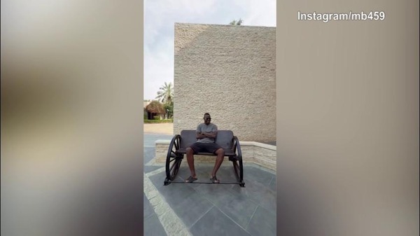 Super Mario Balotelli, come va negli Emirati Arabi? La risposta del calciatore via social...