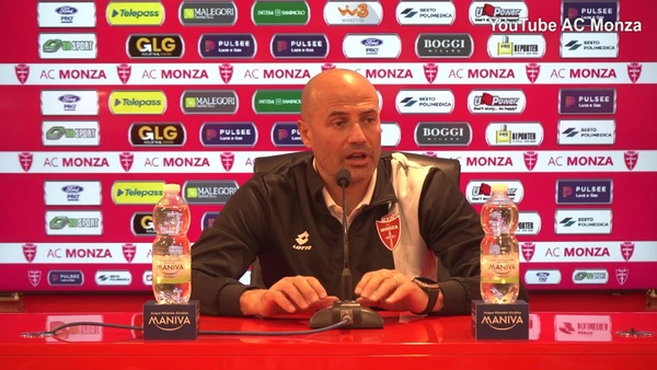 Bianco: "I miei giocatori non sono allenati per tuffarsi"